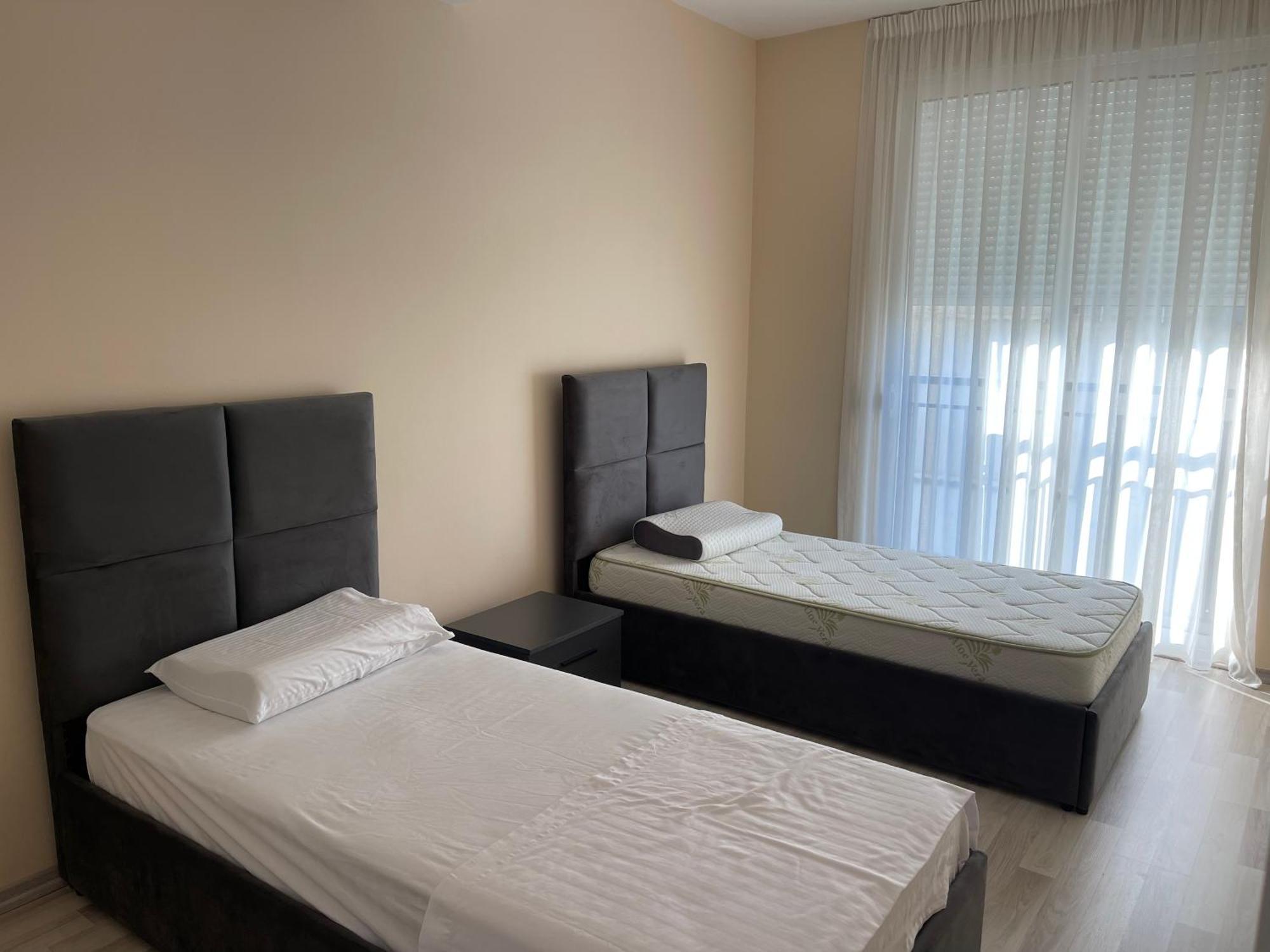 New Bazar - 2 Rooms Apartment Tirana Exterior photo