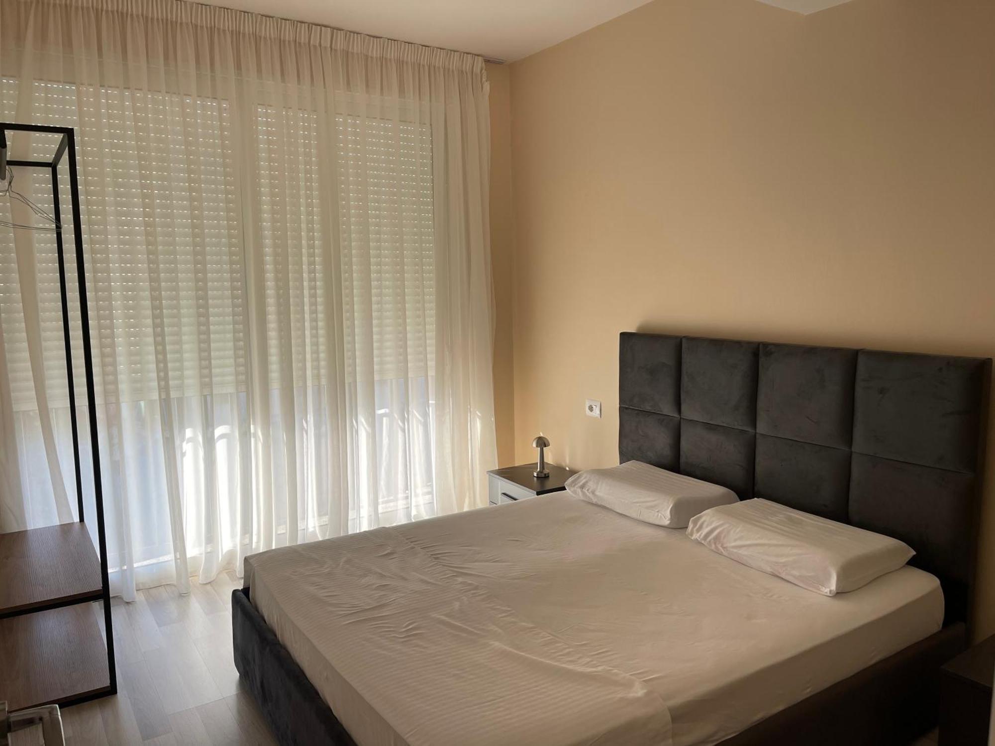 New Bazar - 2 Rooms Apartment Tirana Exterior photo